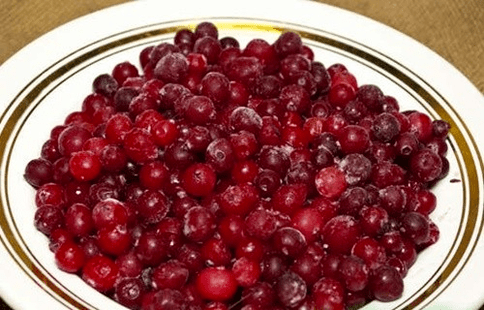 Cranberries treat cystitis